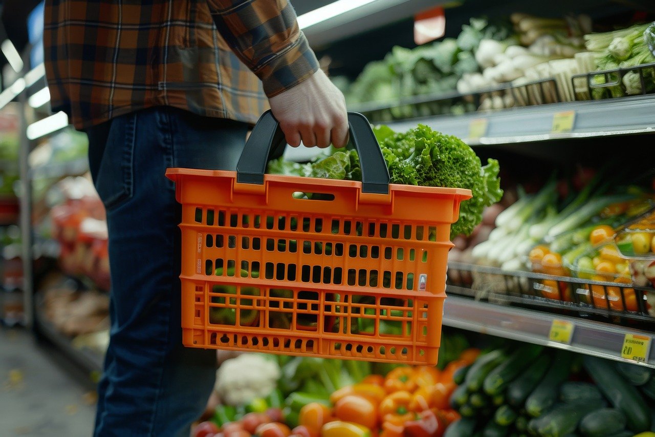 Food Safety for Supermarkets, Grocery Stores and Other Retail Businesses